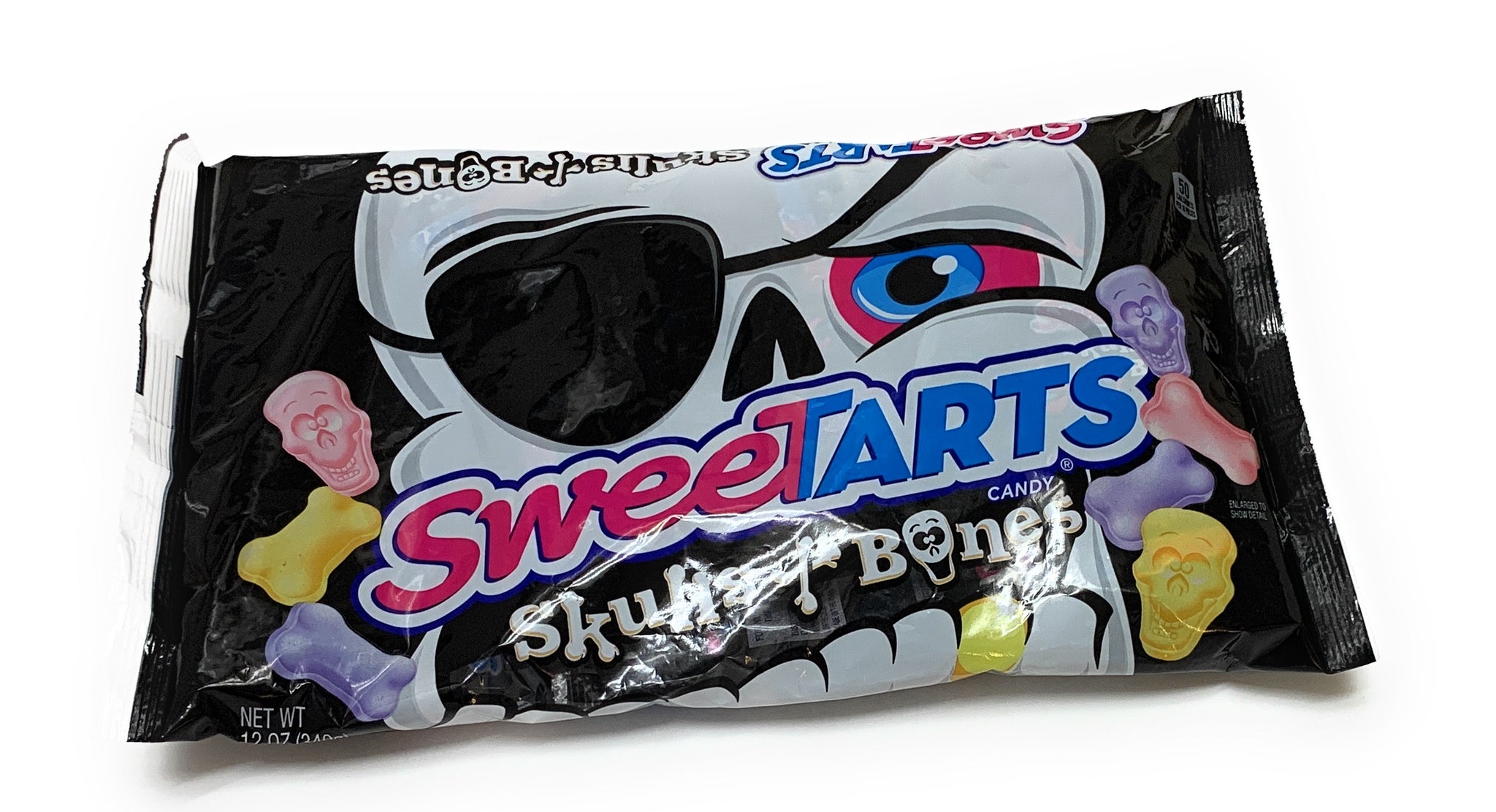 SweeTarts Skulls and Bones Candy (24 count/pack) 12 ounce